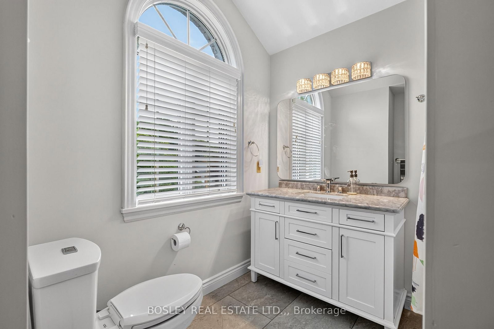 28 Arbour Glen Drive • St. Catharines, ON photo 27