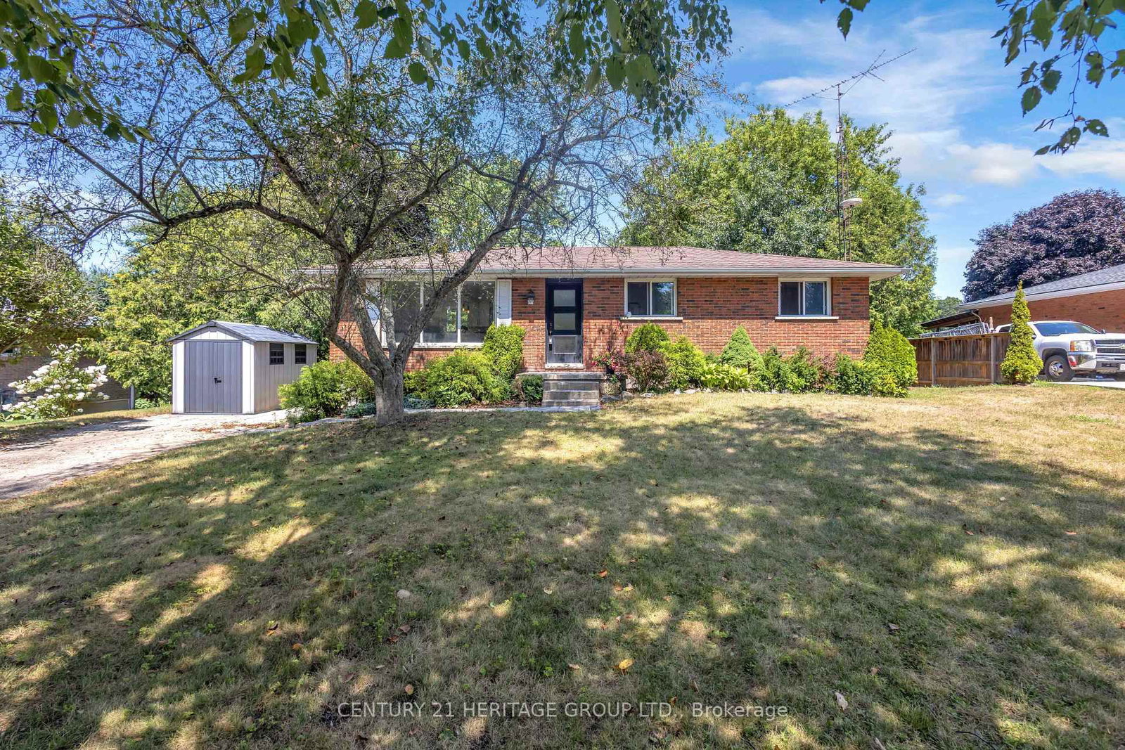 30 Ridgeway Avenue • Norfolk, ON photo 1