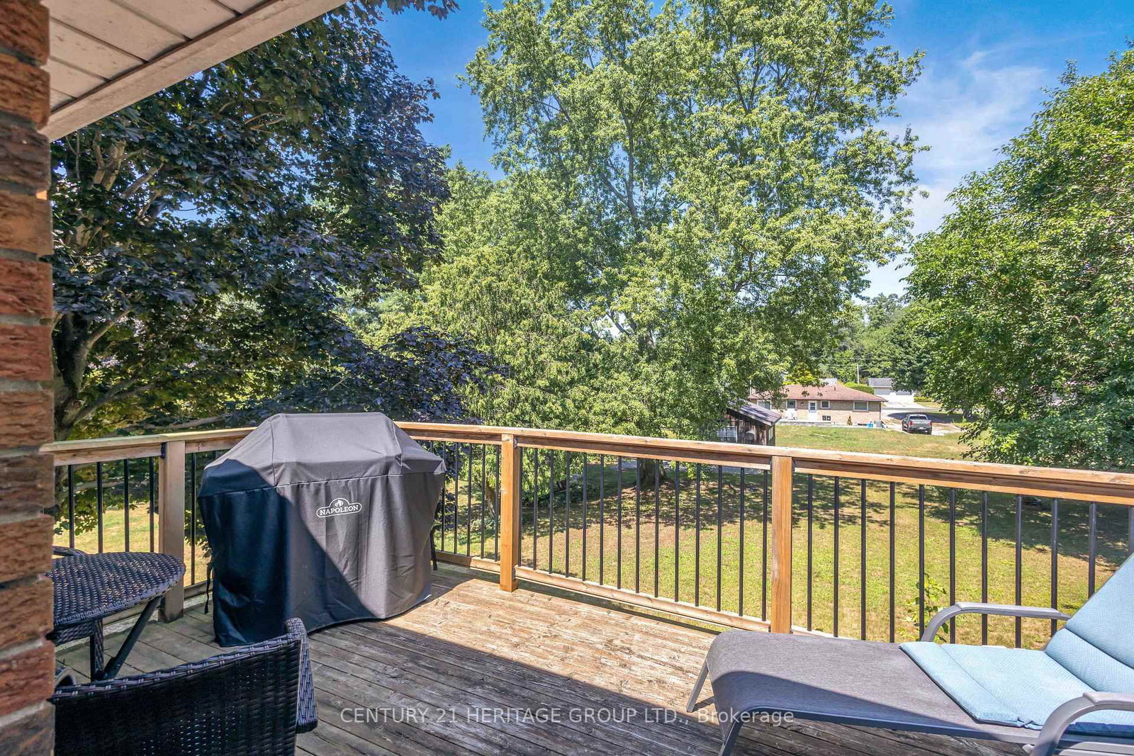 30 Ridgeway Avenue • Norfolk, ON photo 15