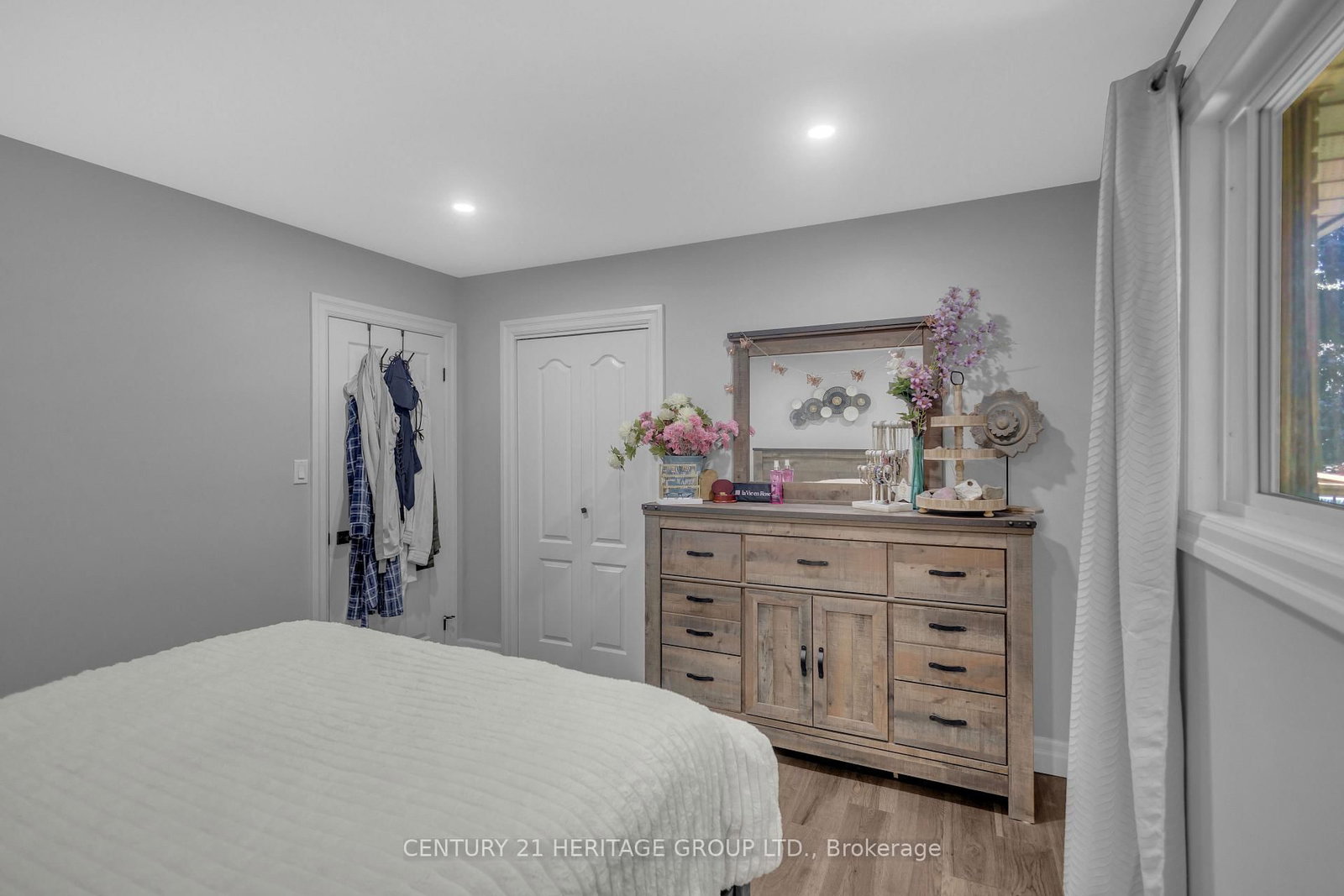 30 Ridgeway Avenue • Norfolk, ON photo 19