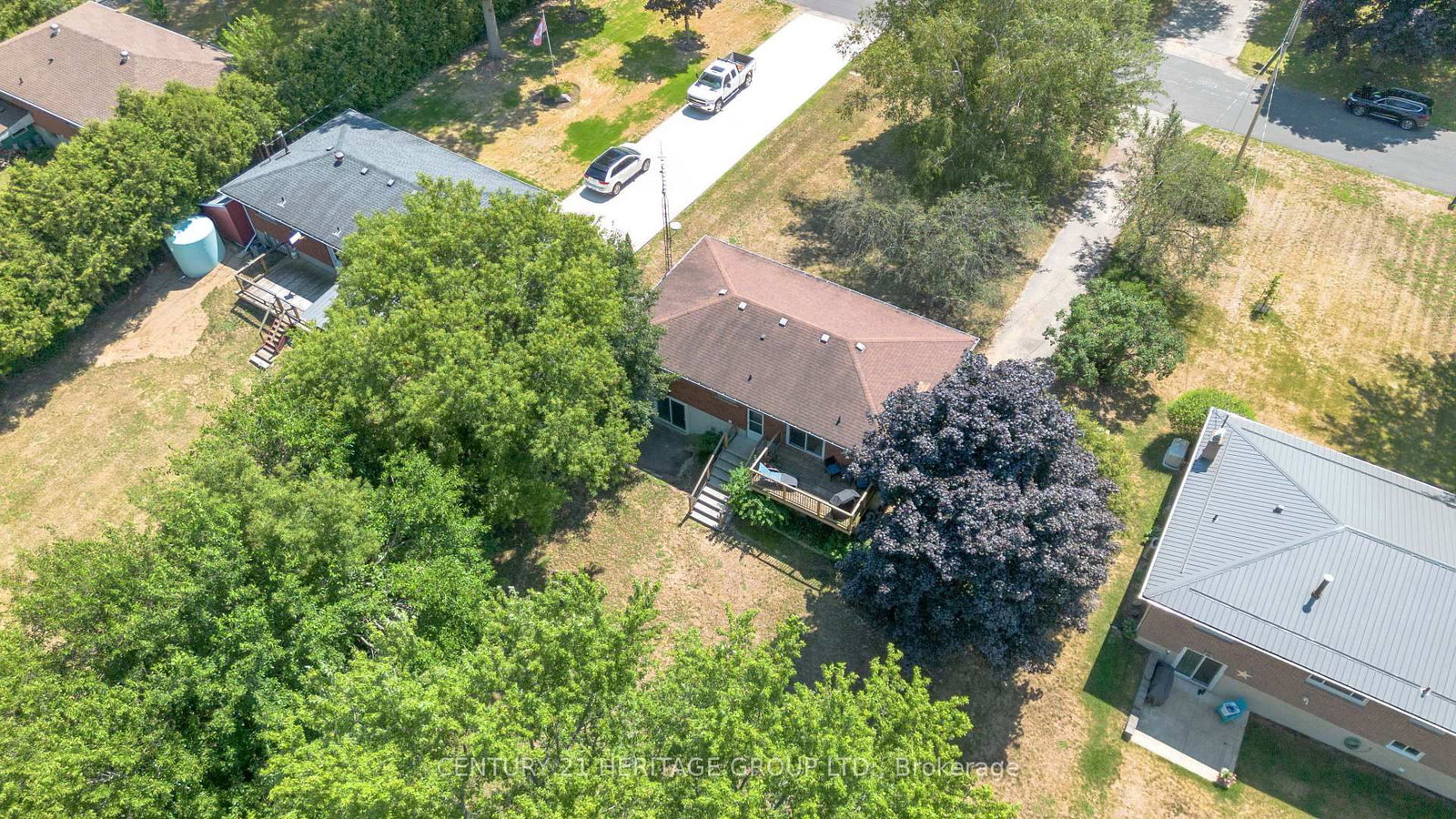 30 Ridgeway Avenue • Norfolk, ON photo 48