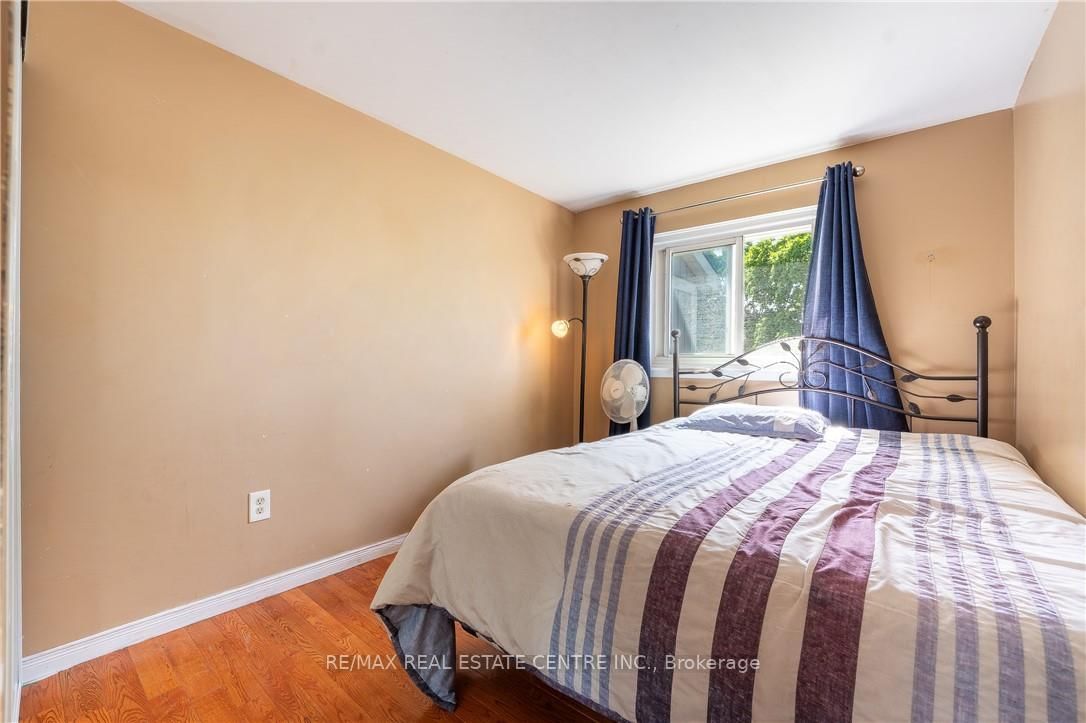 75-51 Paulander Dr, Kitchener, view 18