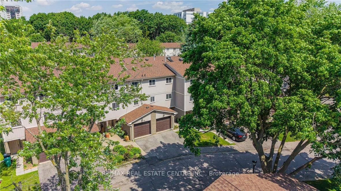 75-51 Paulander Dr, Kitchener, view 27