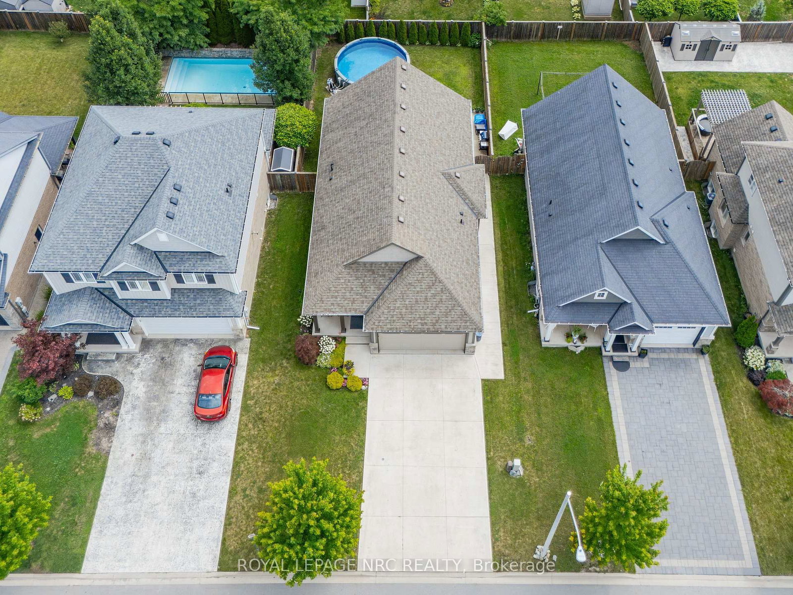 18 Eastman Gateway • Thorold, ON photo 48
