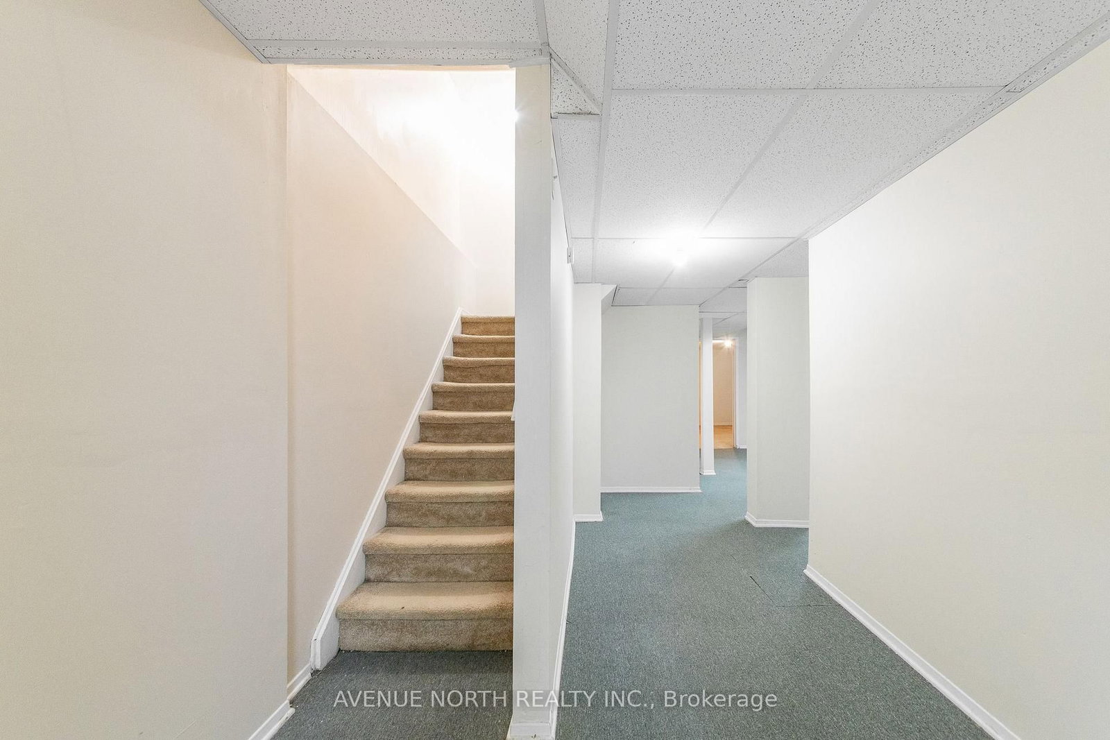 861 Karsh Drive • Ottawa, ON photo 36