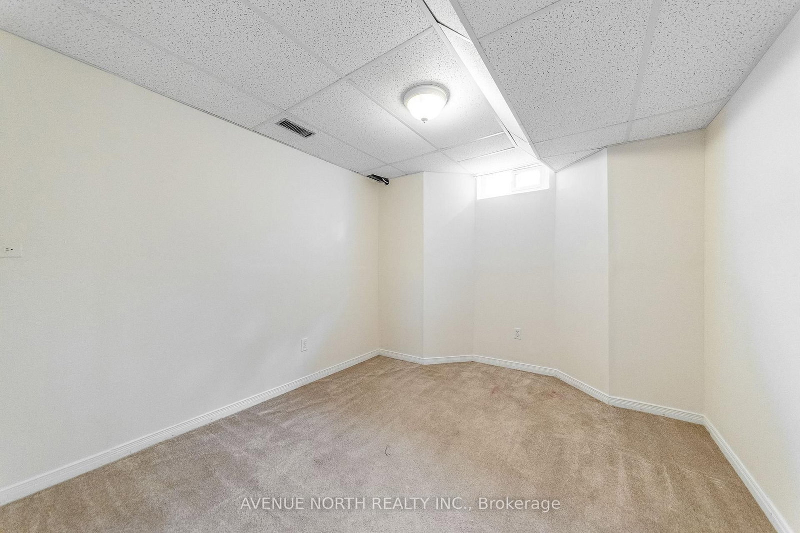 861 Karsh Drive • Ottawa, ON photo 44