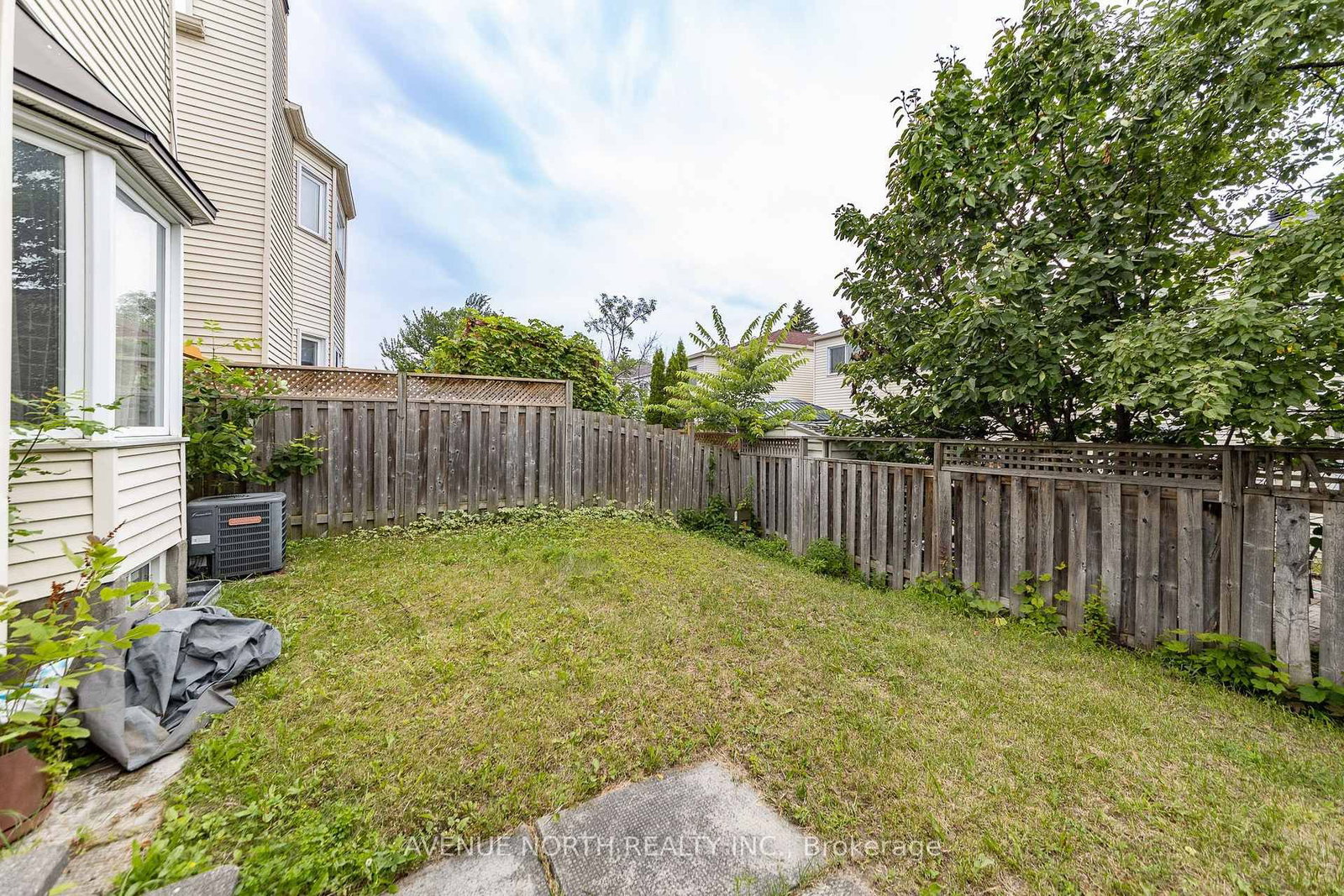 861 Karsh Drive • Ottawa, ON photo 47