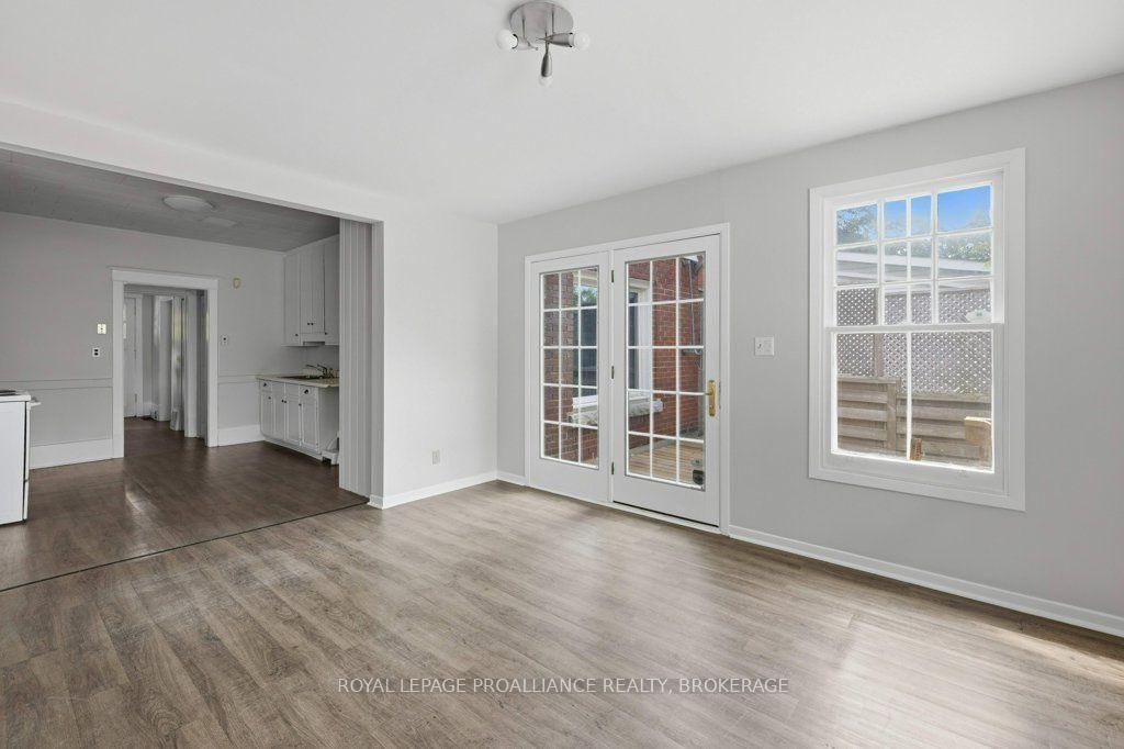 256 Collingwood Street • Kingston, ON photo 11