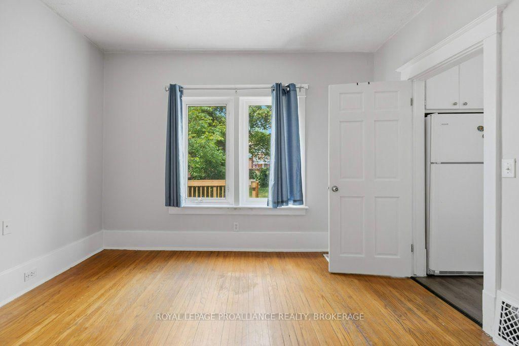 256 Collingwood Street • Kingston, ON photo 13