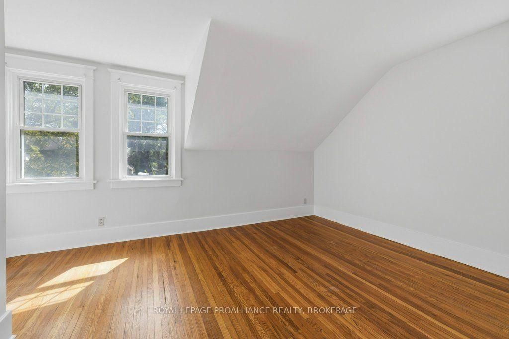 256 Collingwood Street • Kingston, ON photo 22