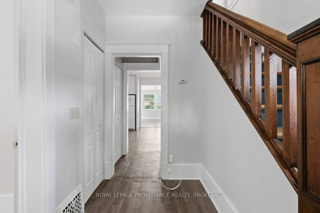 256 Collingwood Street • Kingston, ON photo 6