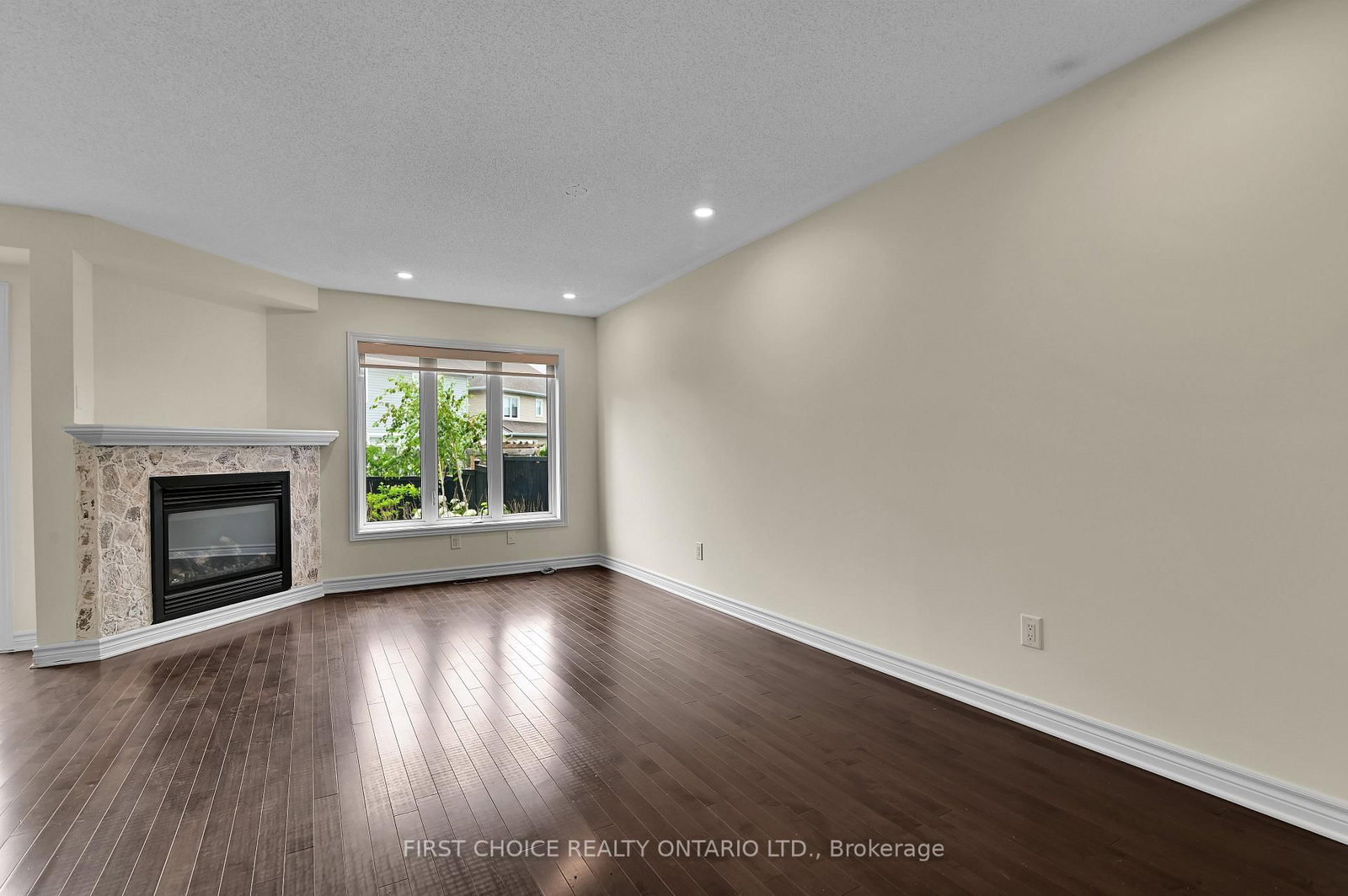 358 Gerry Lalonde Drive • Ottawa, ON photo 16