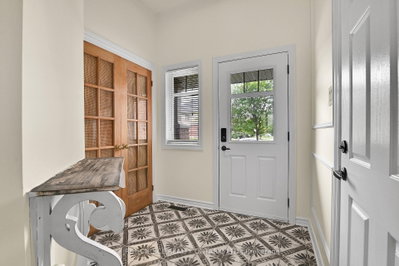 358 Gerry Lalonde Drive • Ottawa, ON photo 3