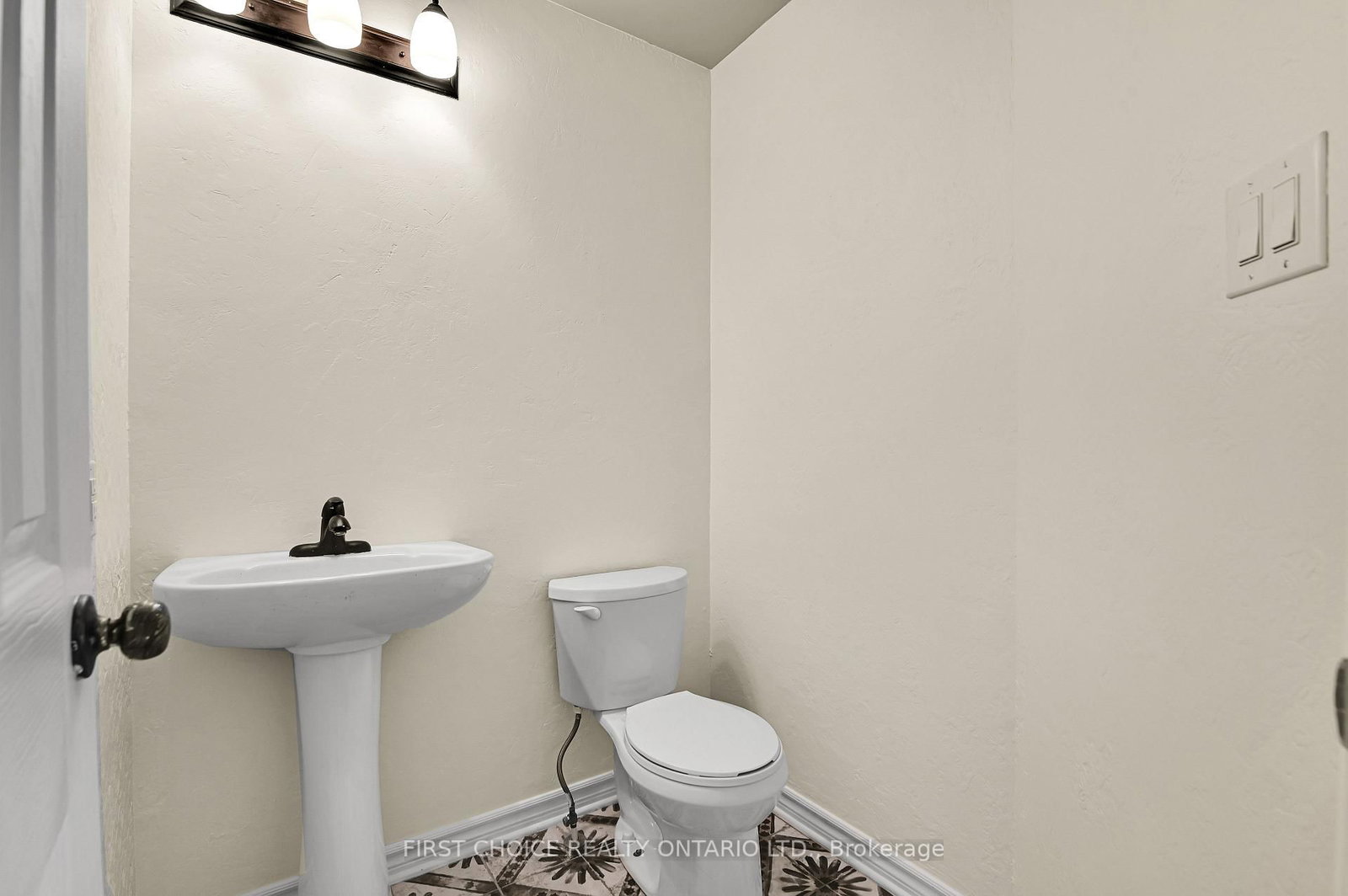 358 Gerry Lalonde Drive • Ottawa, ON photo 5