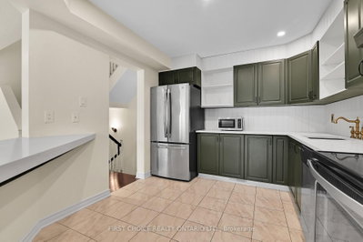 358 Gerry Lalonde Drive • Ottawa, ON photo 9