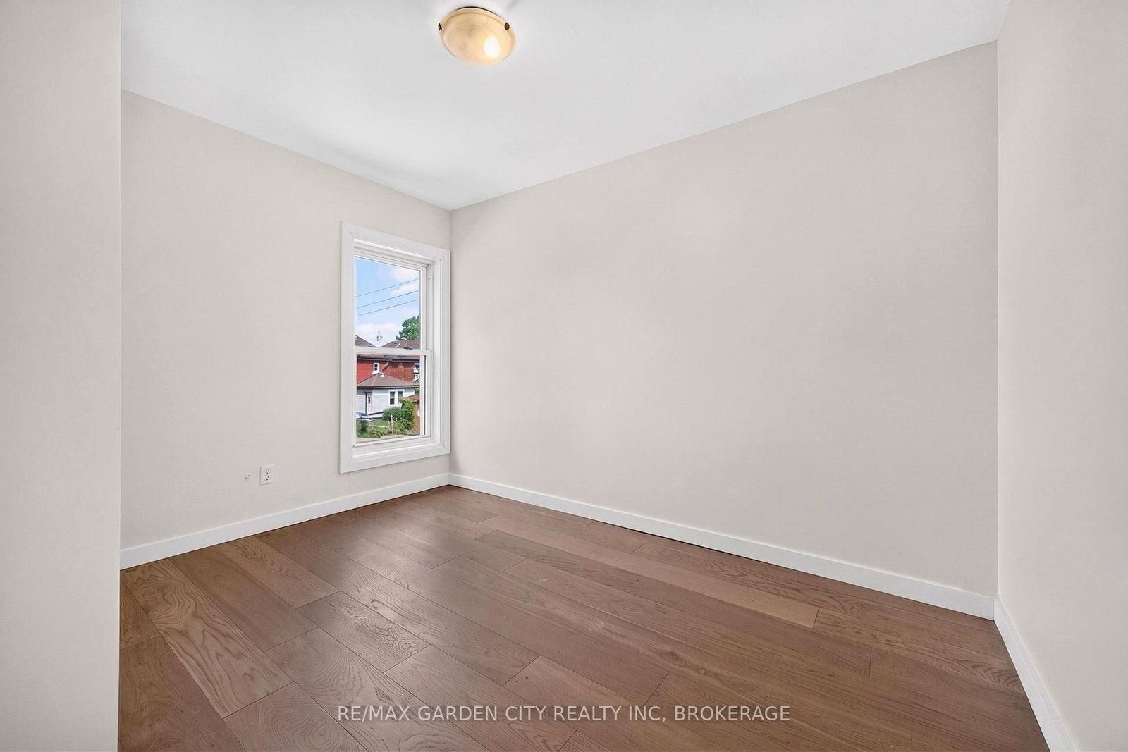 75 Keith Street • Hamilton, ON photo 30