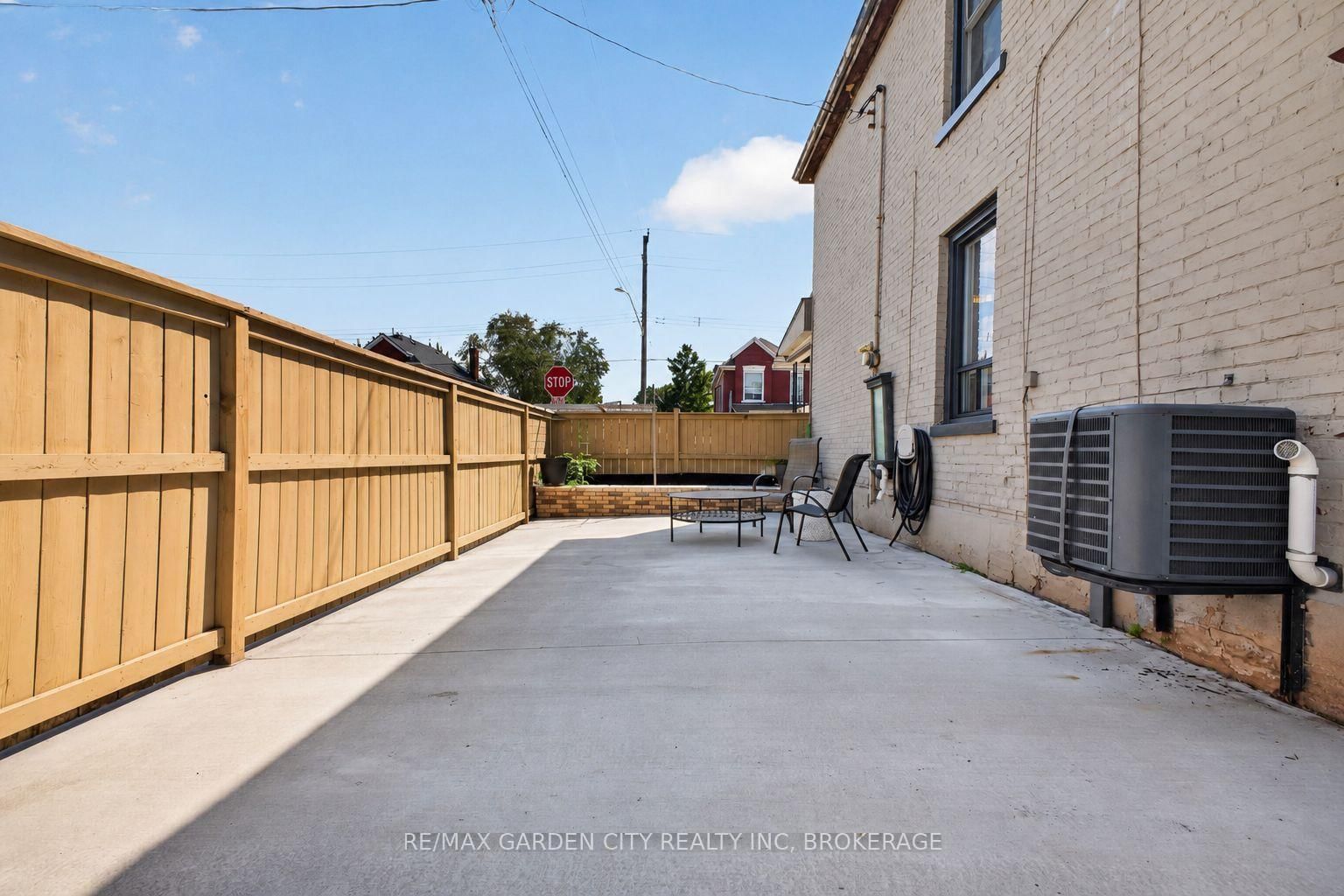 75 Keith Street • Hamilton, ON photo 42