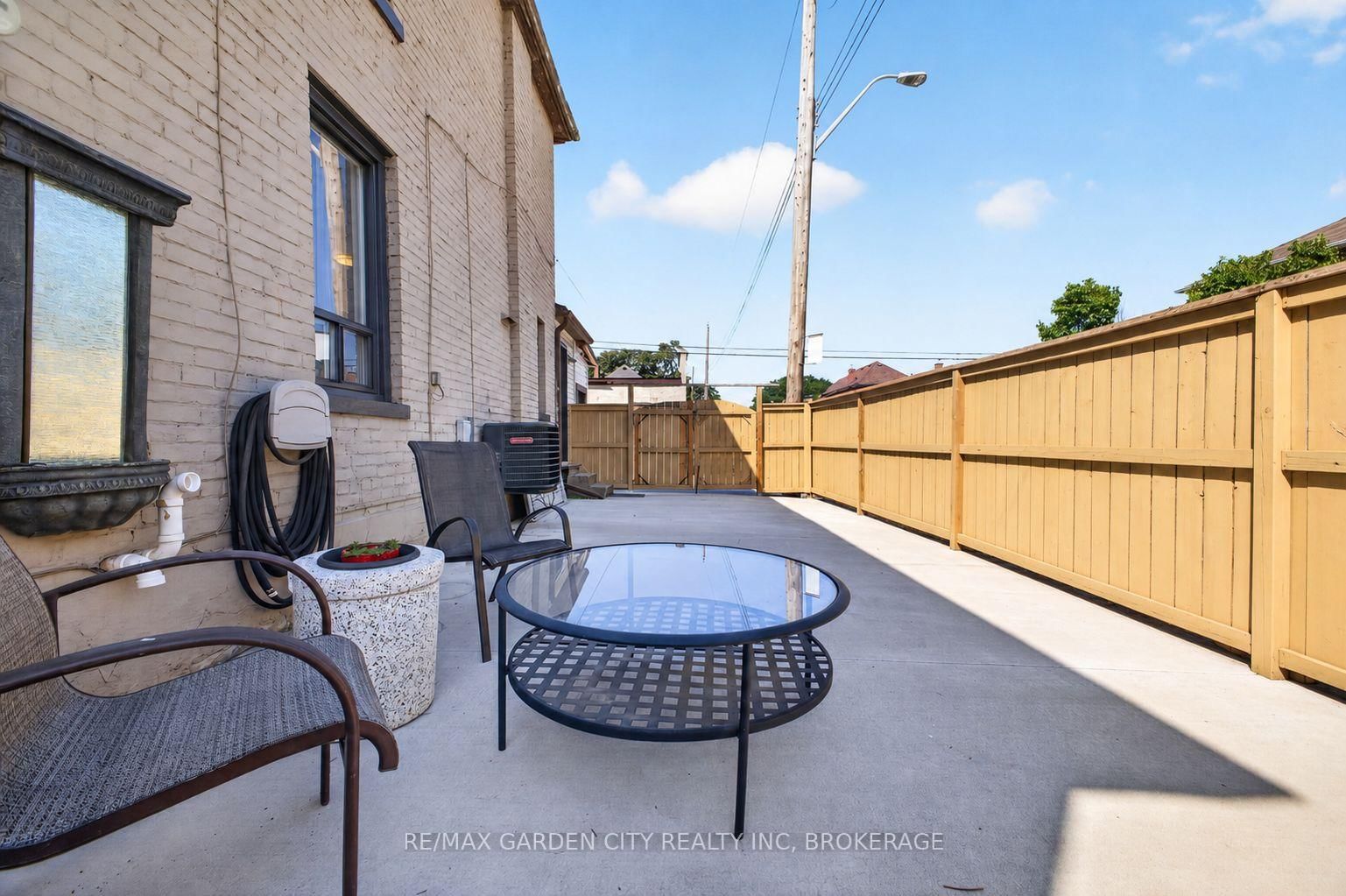 75 Keith Street • Hamilton, ON photo 44