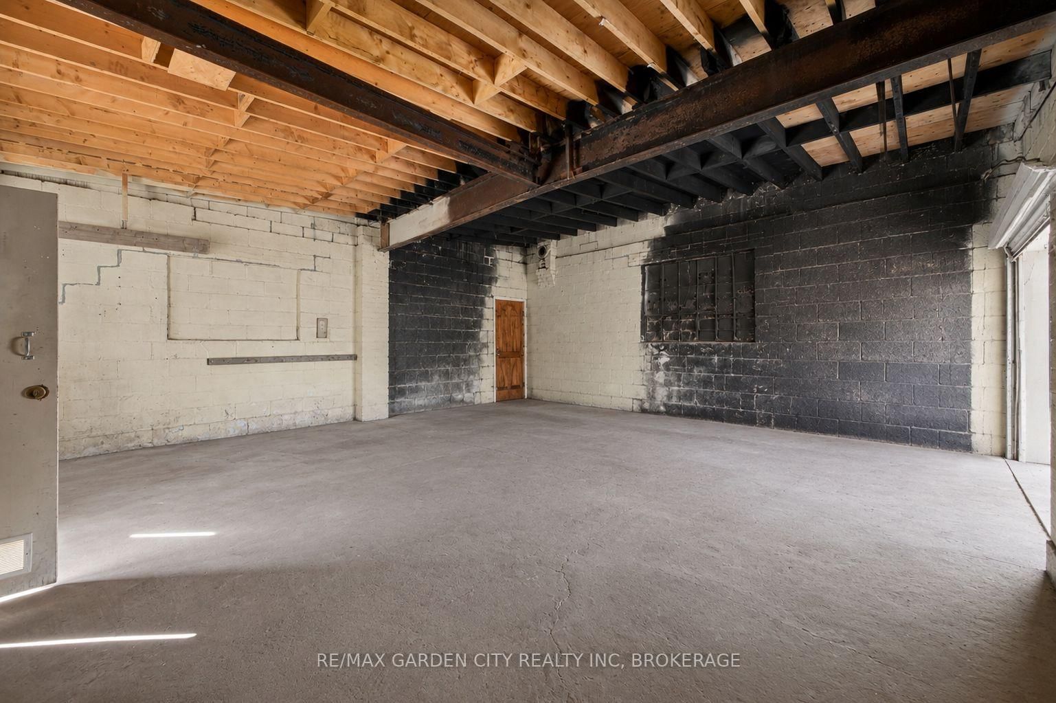 75 Keith Street • Hamilton, ON photo 46