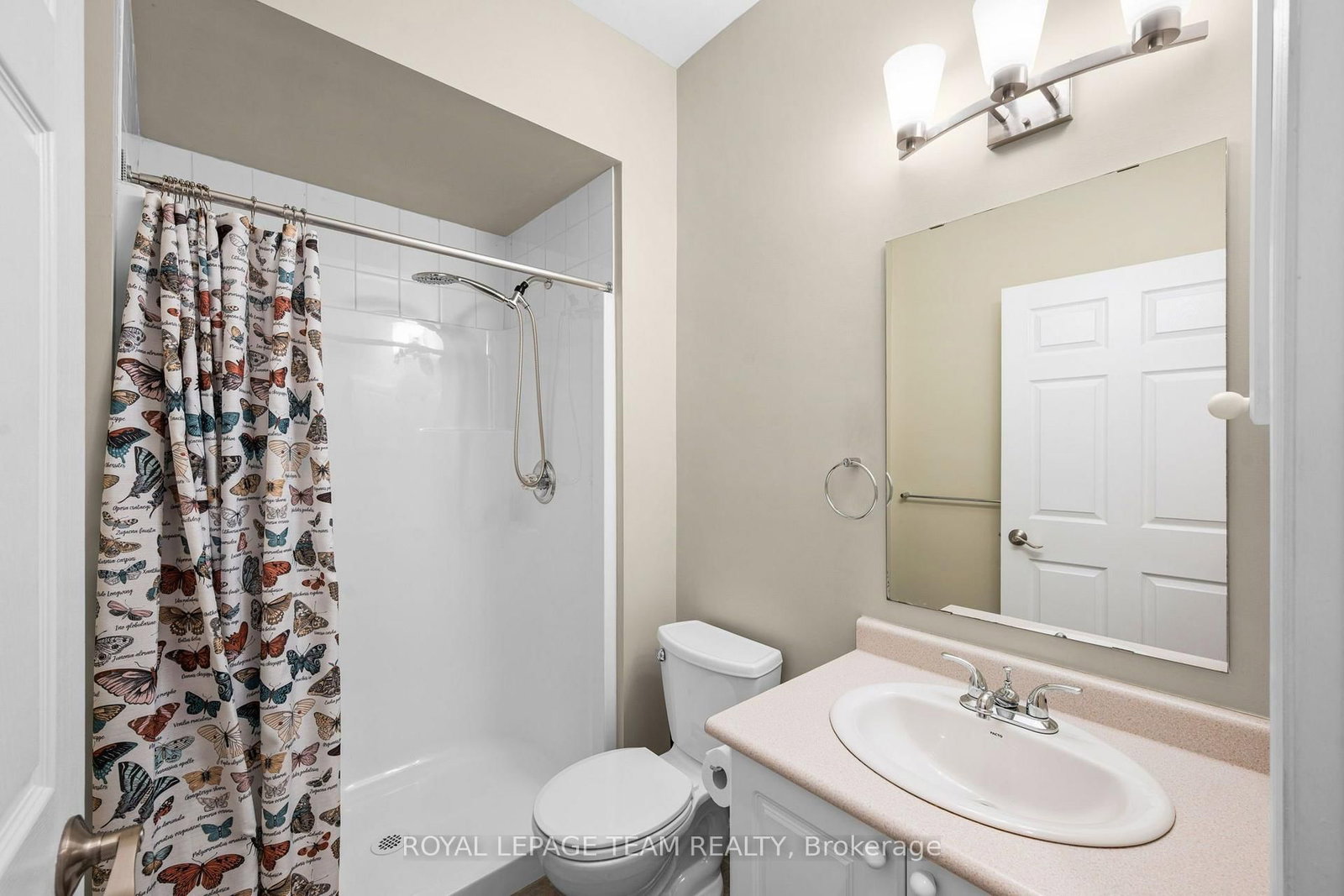 32 Trump Avenue • Ottawa, ON photo 9