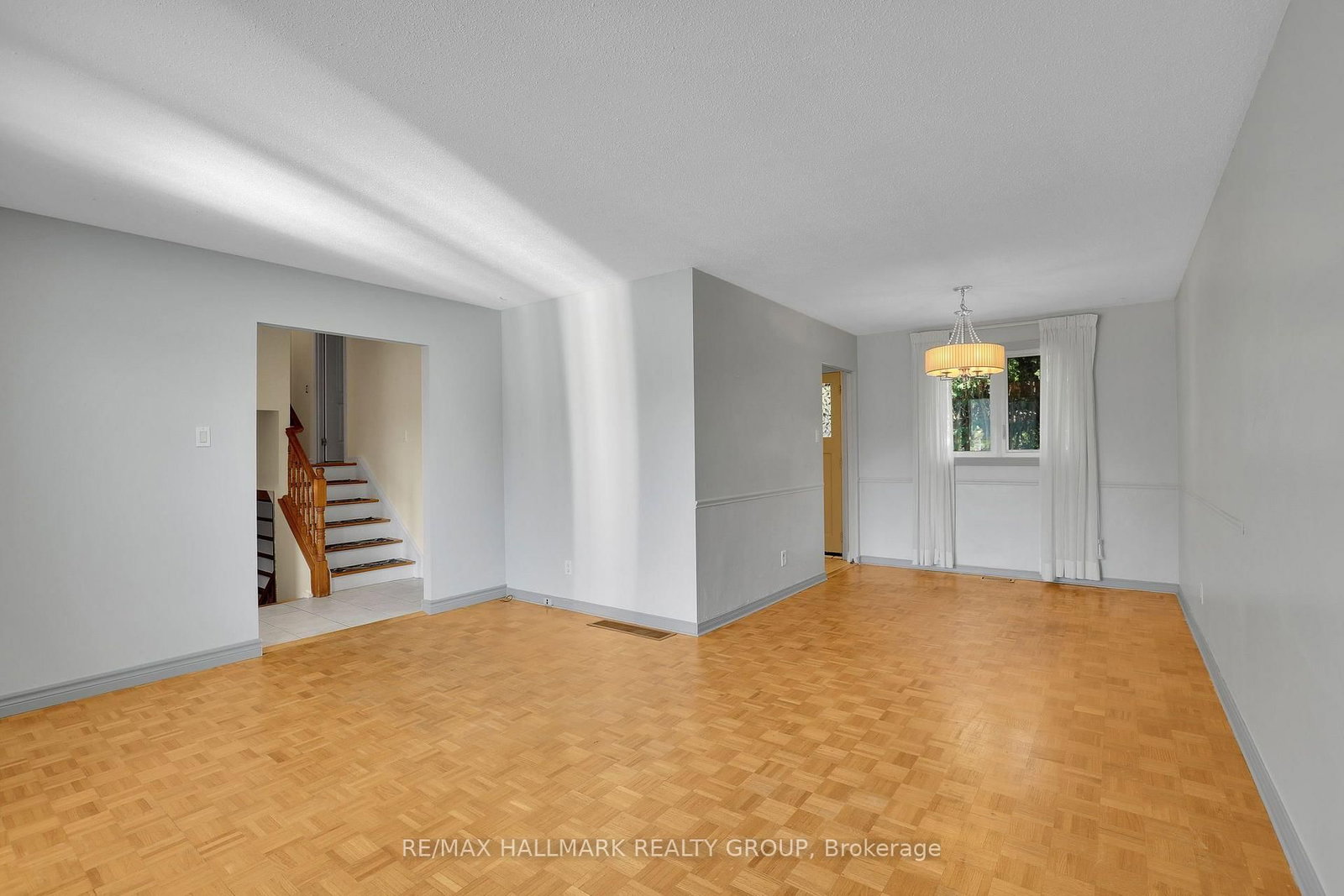 45 Larkin Drive • Barrhaven, ON photo 10