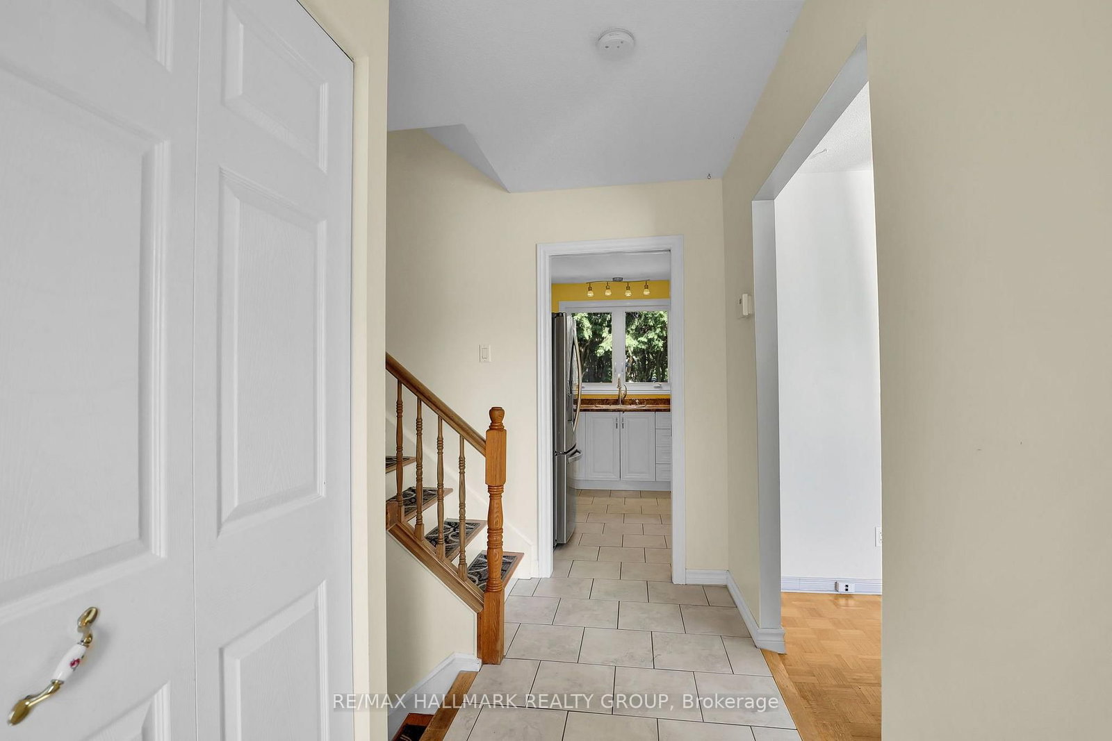 45 Larkin Drive • Barrhaven, ON photo 7