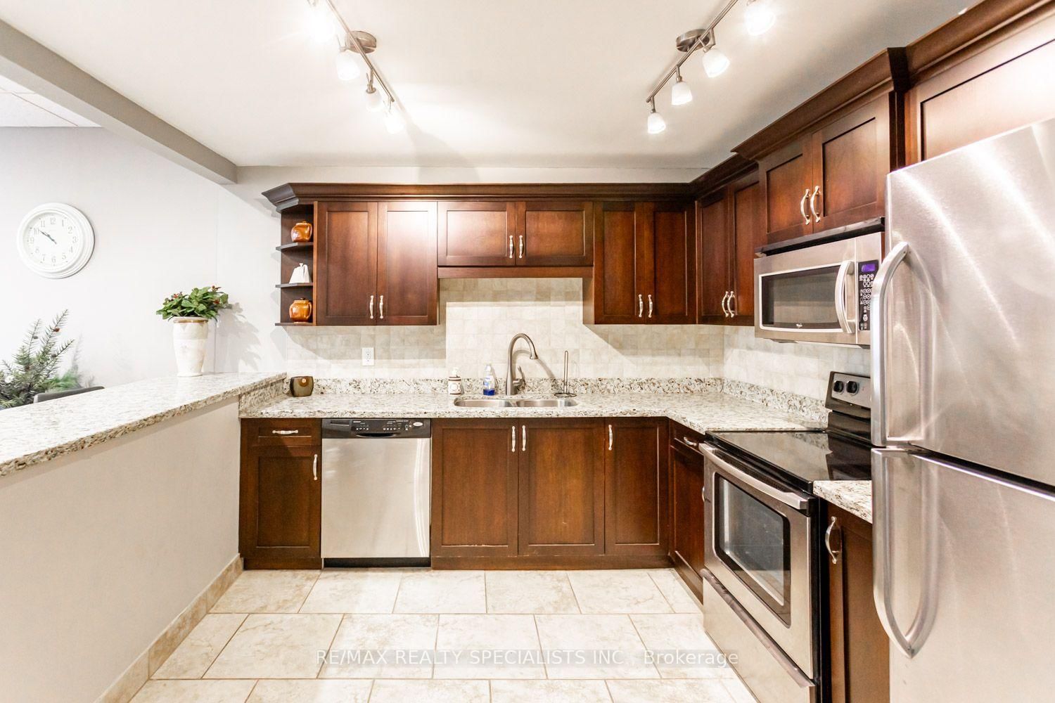 55 Yarmouth Street • #601 • Guelph, ON photo 25