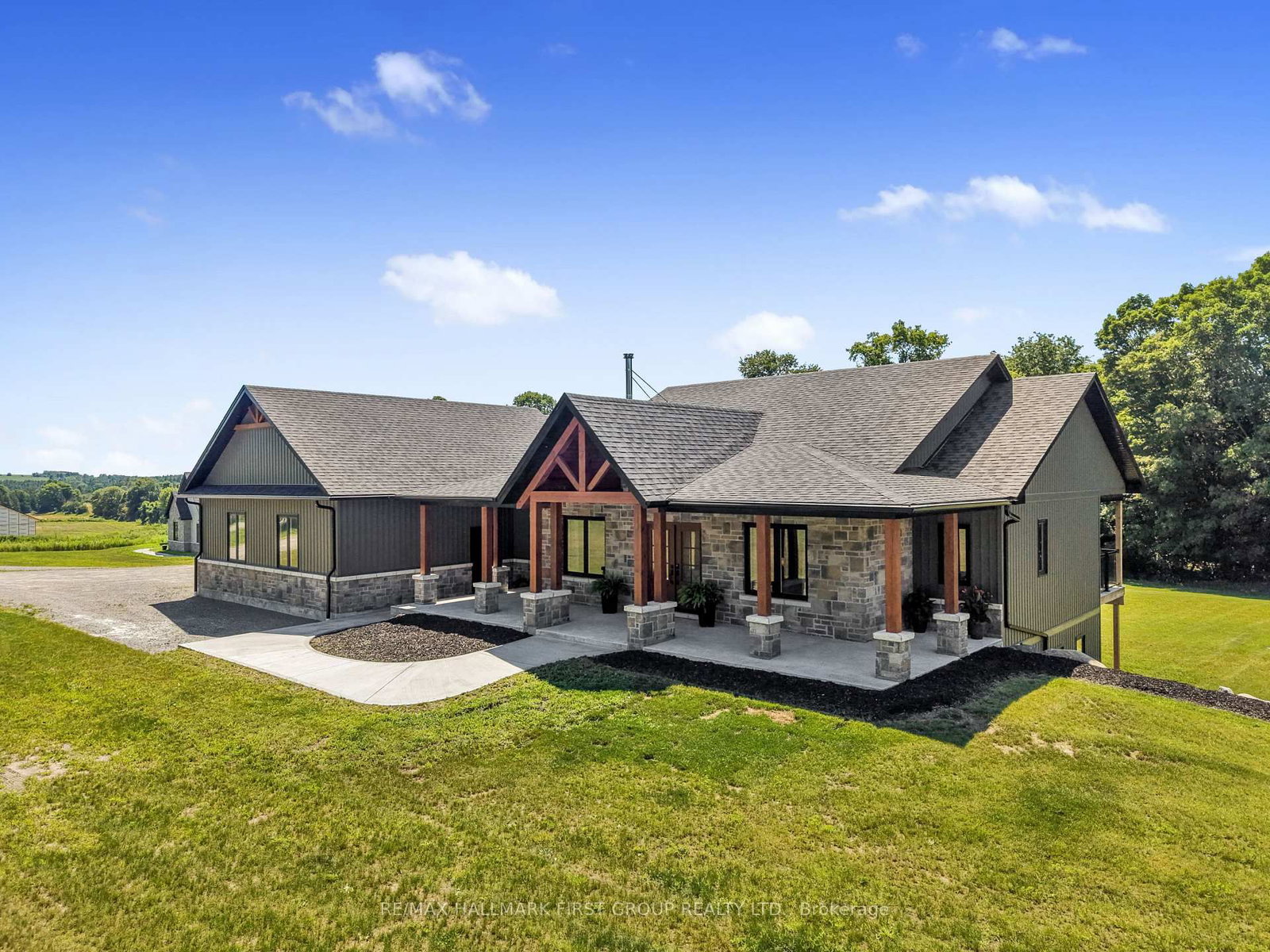 3922 Kennedy Road • Hamilton Township, ON photo 1