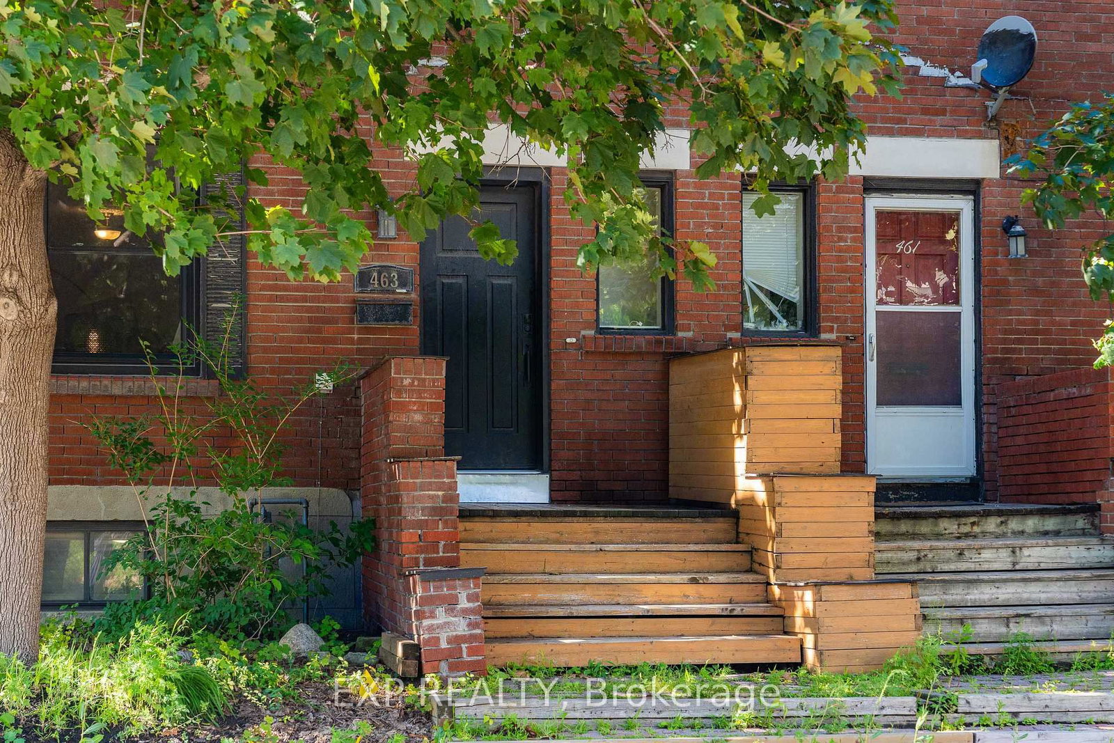 463 Slater Street • Ottawa, ON photo 2