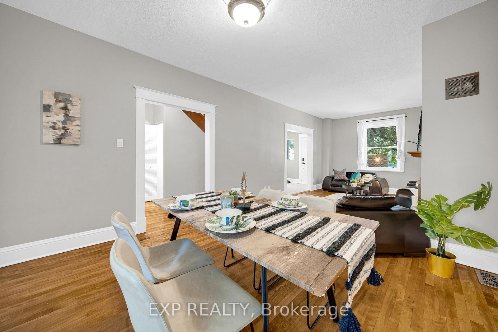 463 Slater Street • Ottawa, ON photo 8