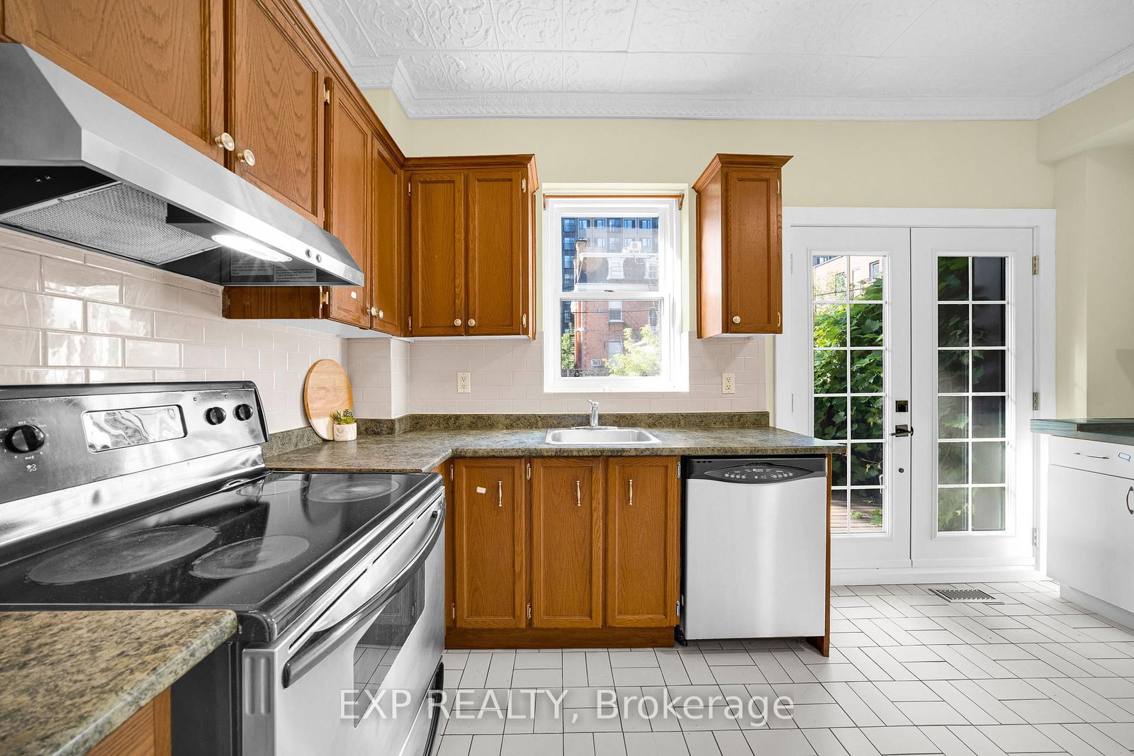 463 Slater Street • Ottawa, ON photo 9