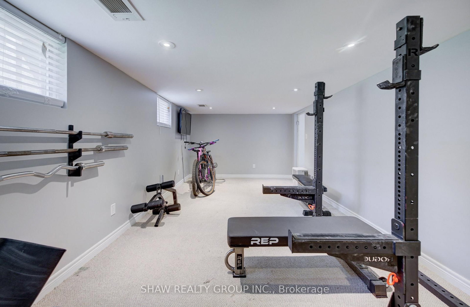 209 Belleview Ave, Kitchener, view 25