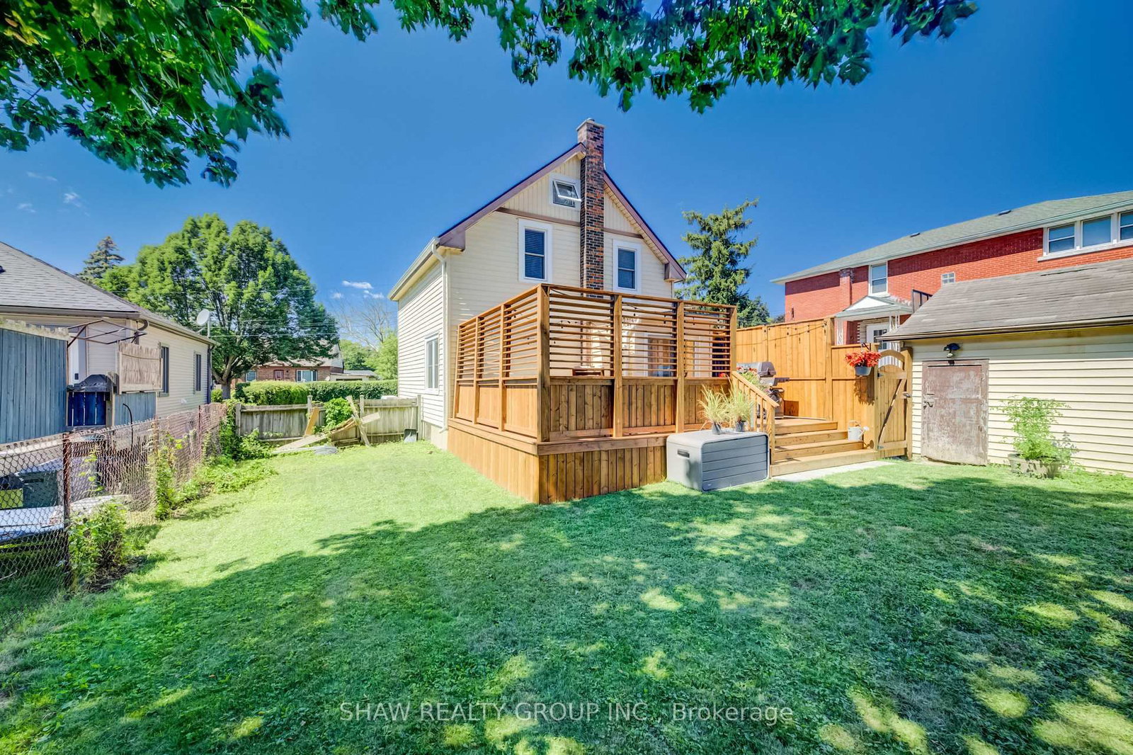 209 Belleview Ave, Kitchener, view 32