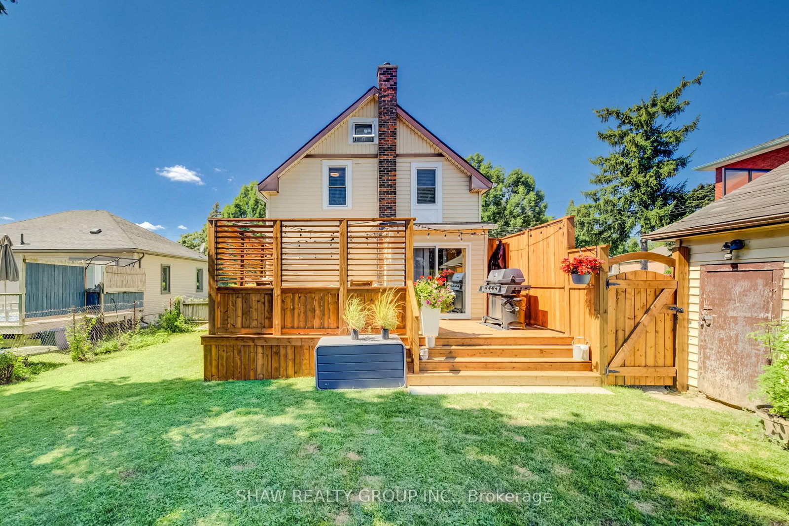 209 Belleview Ave, Kitchener, view 33