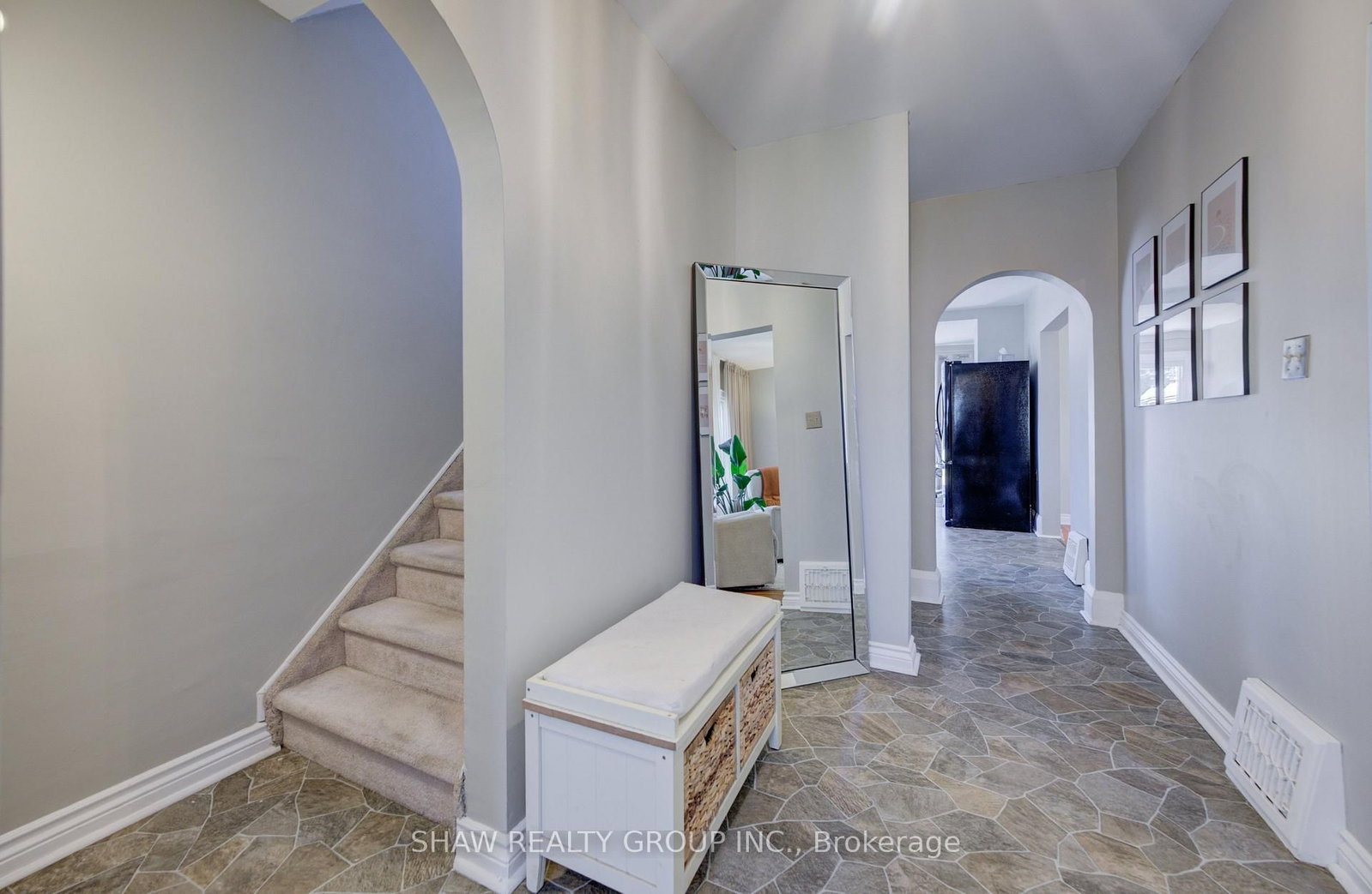 209 Belleview Ave, Kitchener, view 6