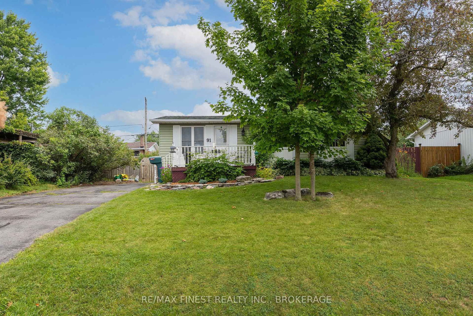 Listing Image 3