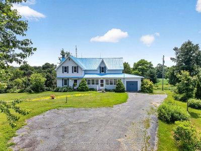 1497 Sunbury Road • Inverary, ON photo 2