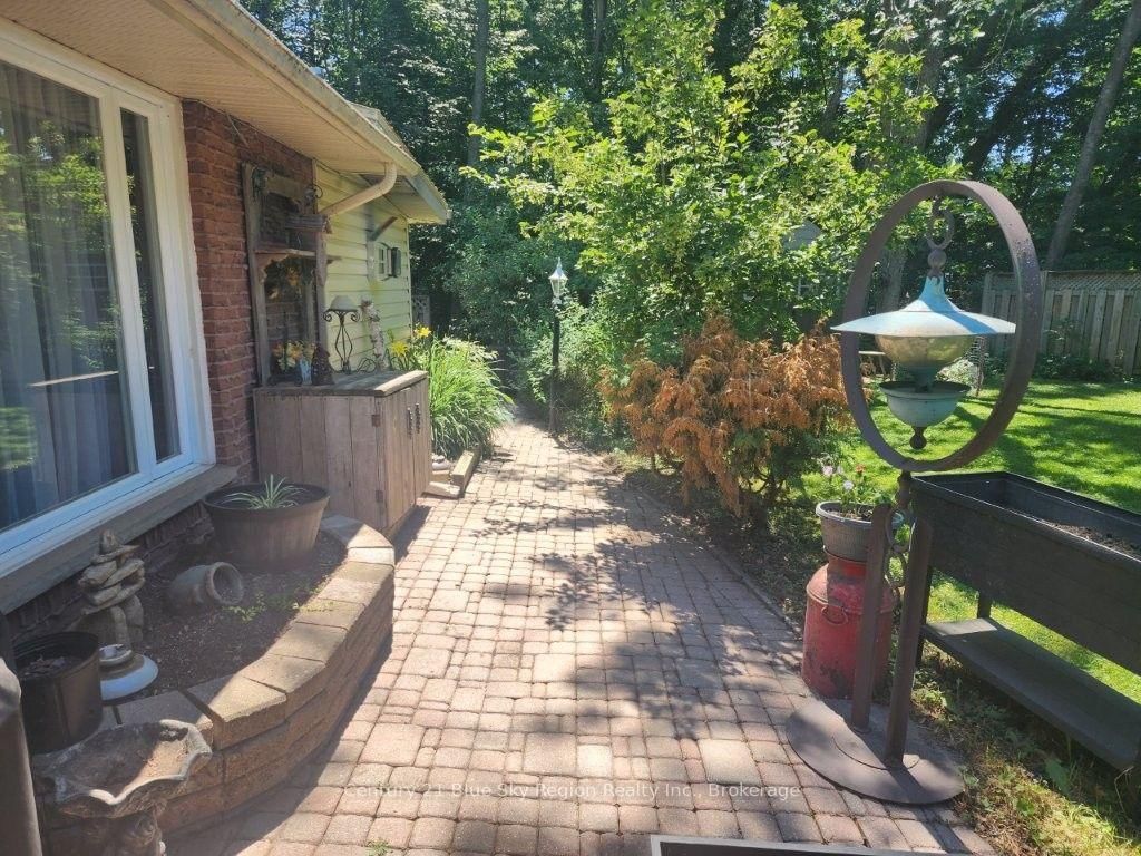 Listing Image 28