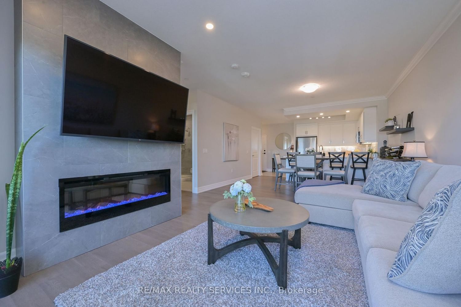1878 GORDON Street • #809 • Guelph, ON photo 15