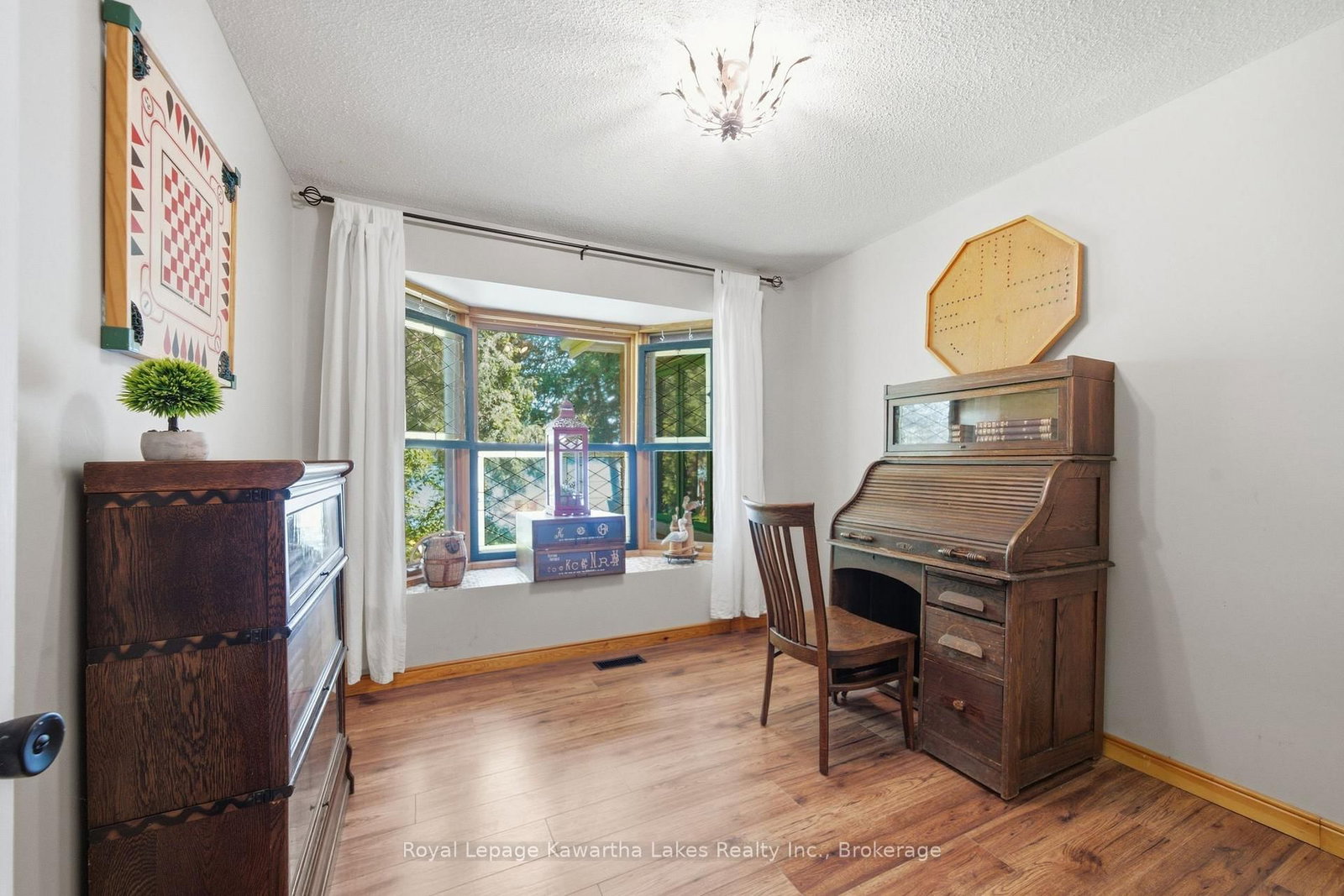 100 Pinewood Boulevard • Kawartha Lakes, ON photo 22