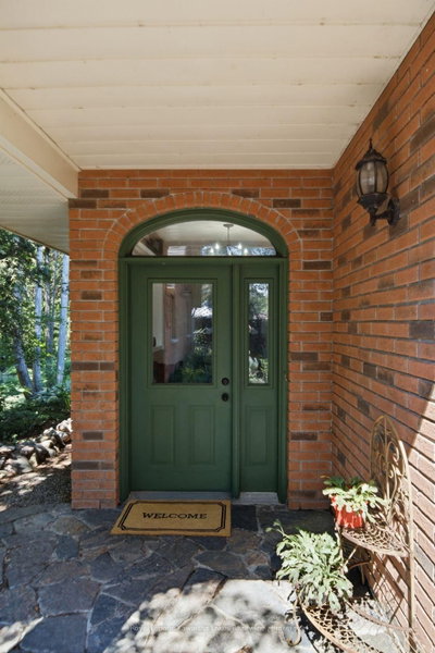 100 Pinewood Boulevard • Kawartha Lakes, ON photo 5