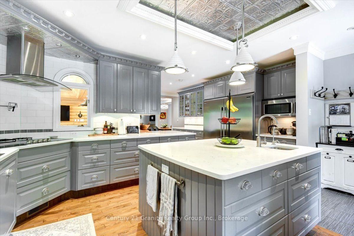 41 Maple Street • Bancroft, ON photo 13