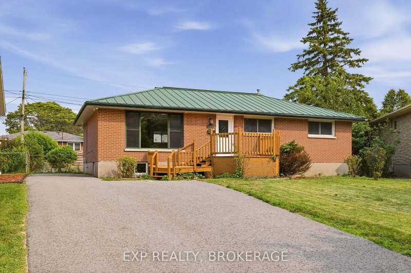 110 Liddell Crescent