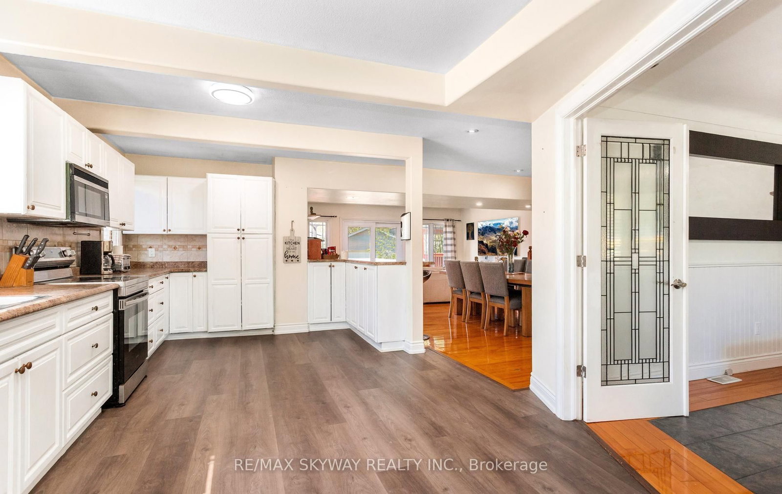 8046 Beaverdams Road • Niagara Falls, ON photo 11