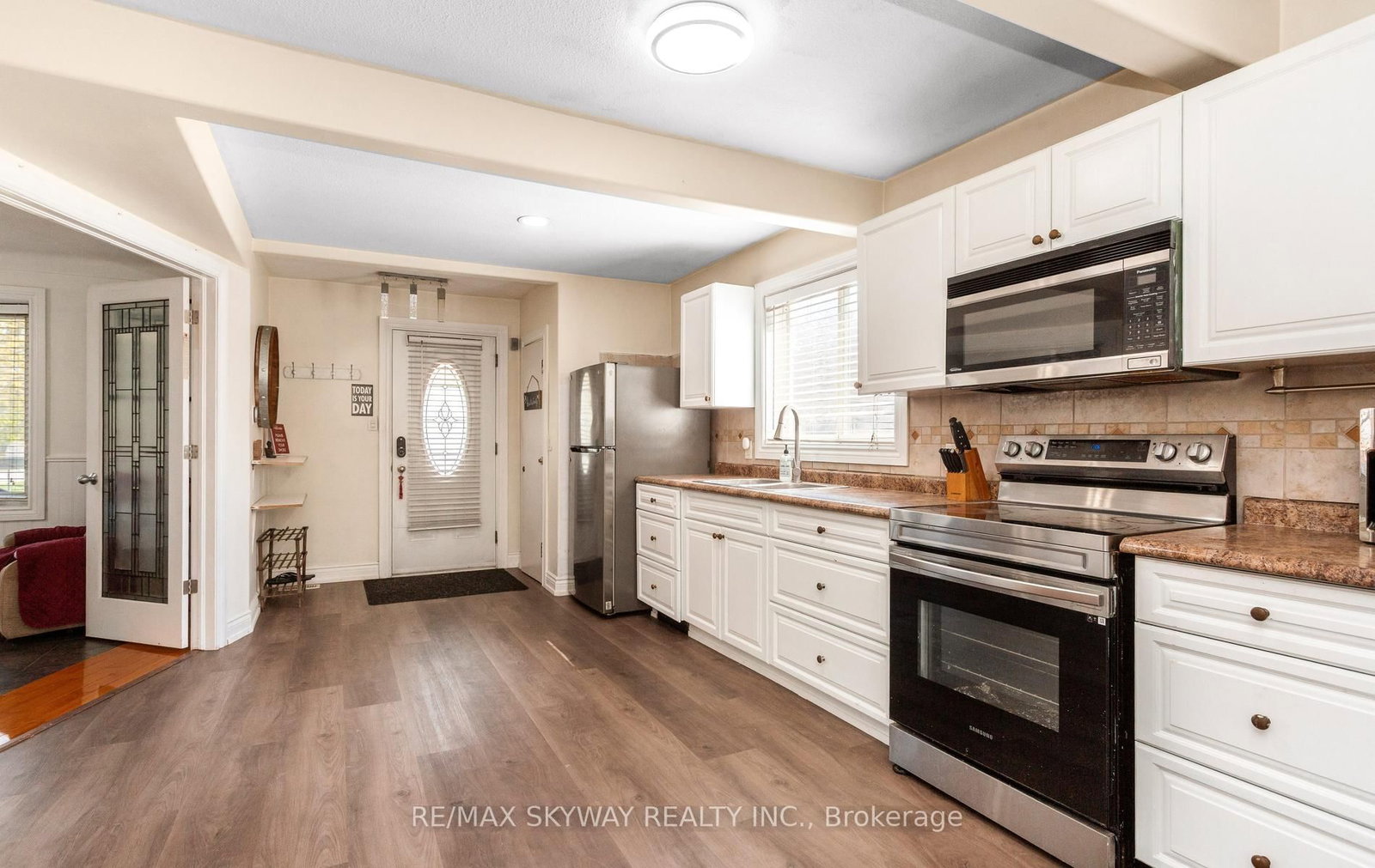 8046 Beaverdams Road • Niagara Falls, ON photo 14