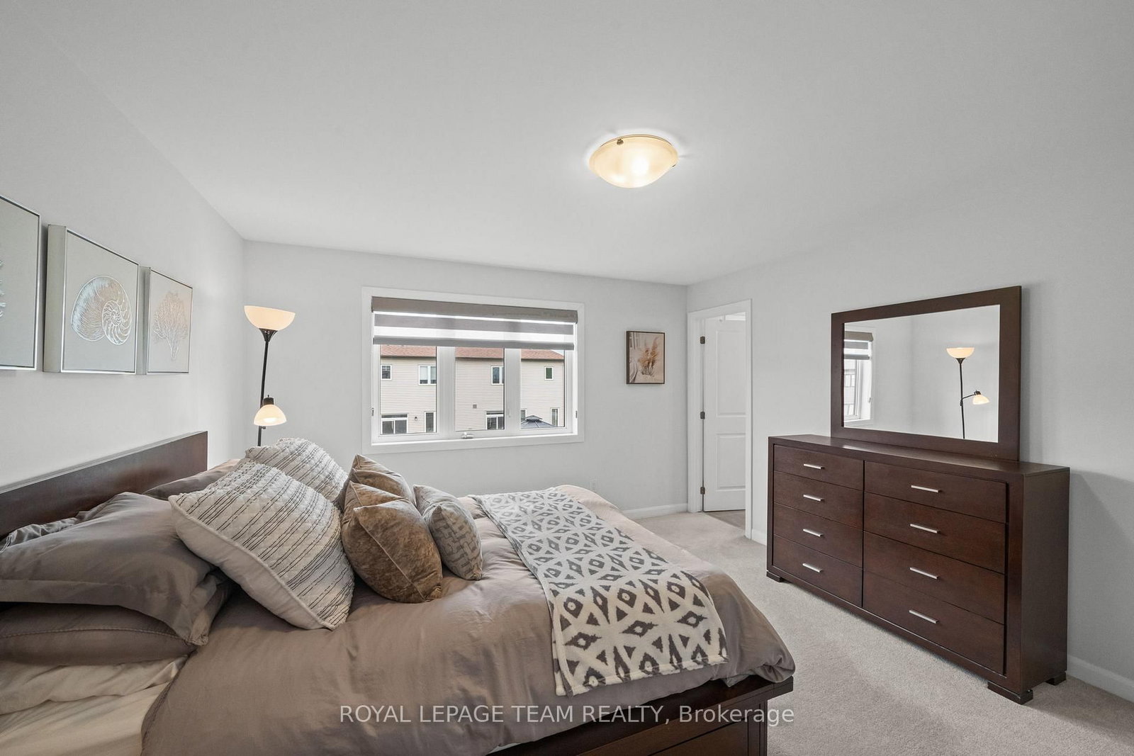 45 Finglas Court • Ottawa, ON photo 23