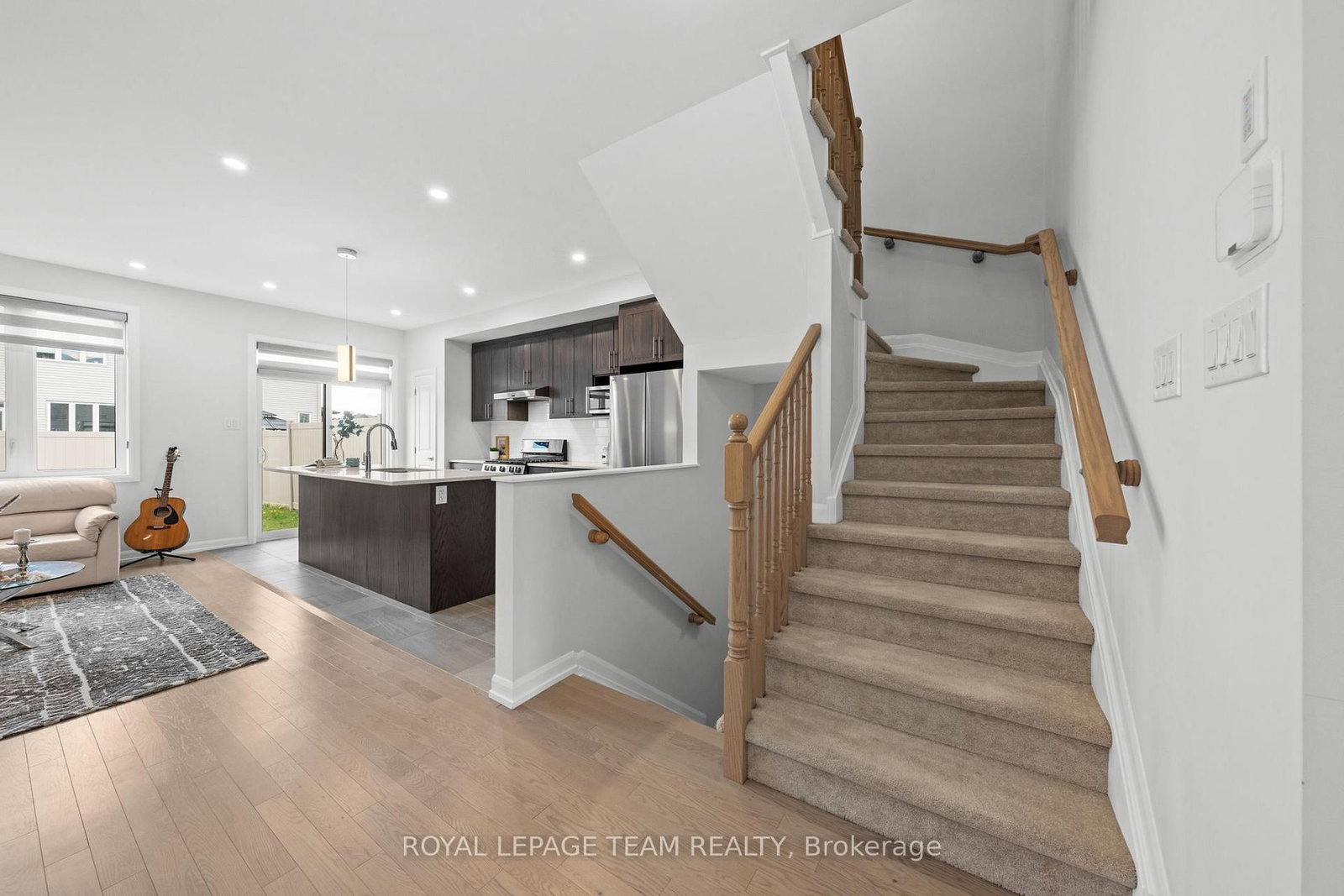45 Finglas Court • Ottawa, ON photo 32