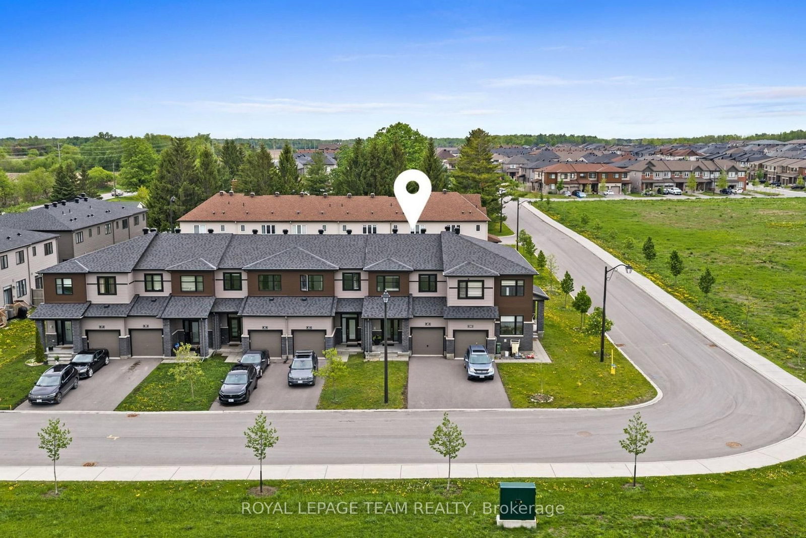 45 Finglas Court • Ottawa, ON photo 38