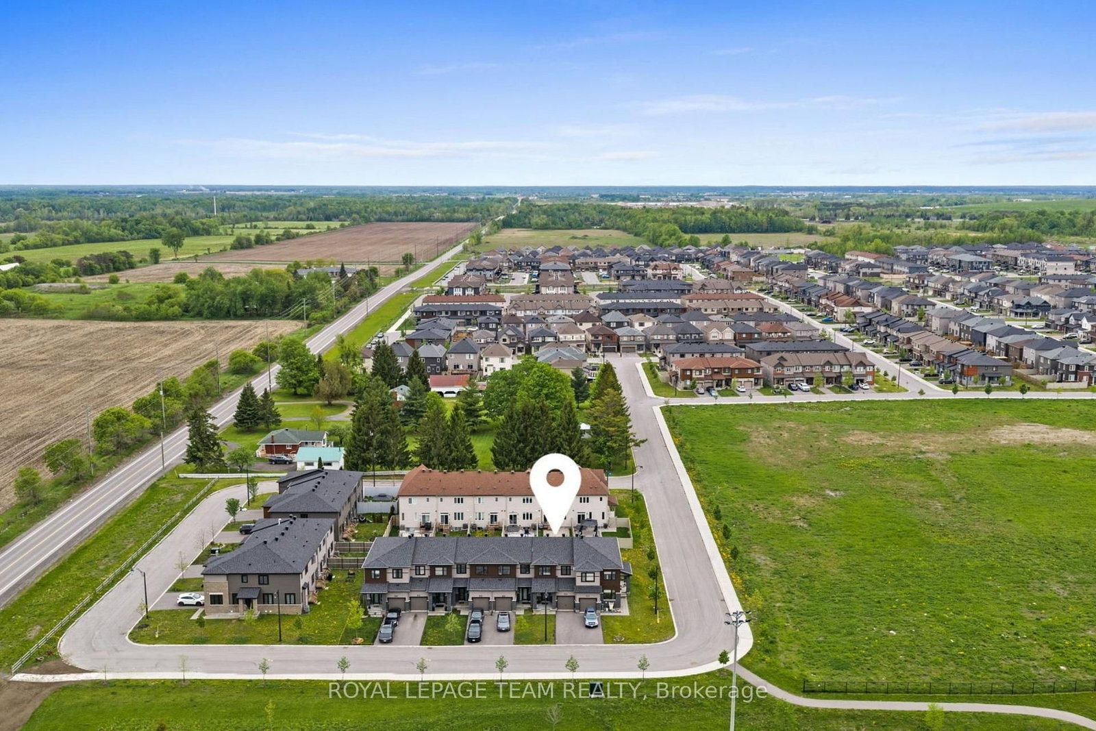 45 Finglas Court • Ottawa, ON photo 39