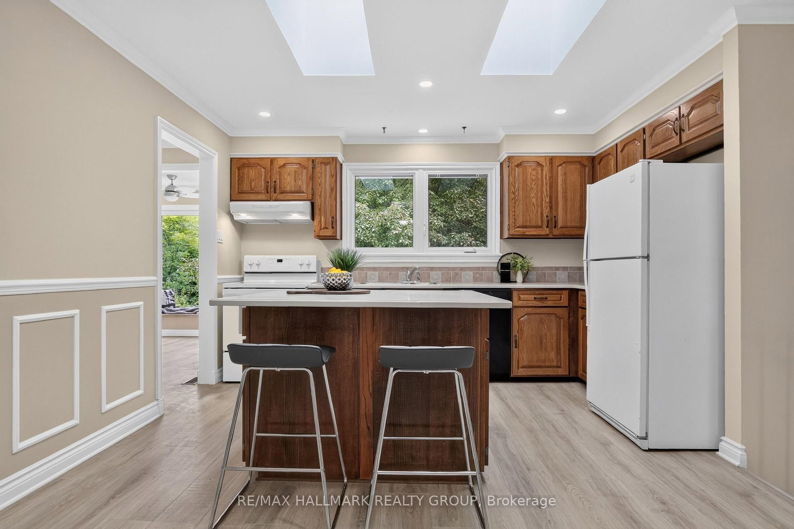 1125 Plante Drive • Ottawa, ON photo 16